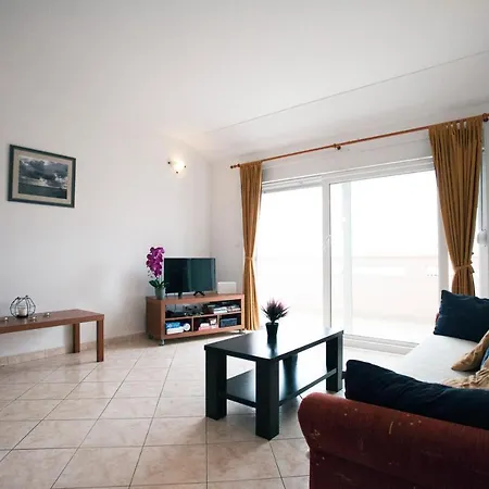 Penthouse Christina With Pool - Large Sunny Terrace - Seaview - 250m To And Restaurants - Free Parking - And Ciovo - 15 Minutes To Airport * Trogir